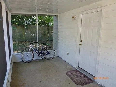 660 NW 20th Ave — Photo 6