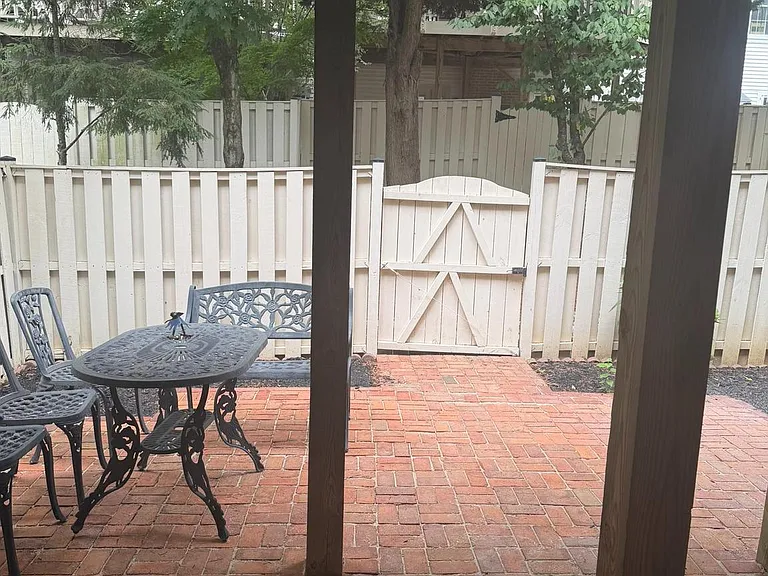 1809 Fawncrest Ct — Photo 29