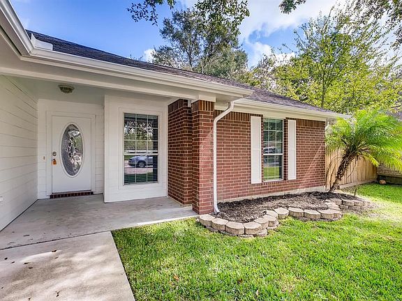3rd image of 1709 Woodway Cir