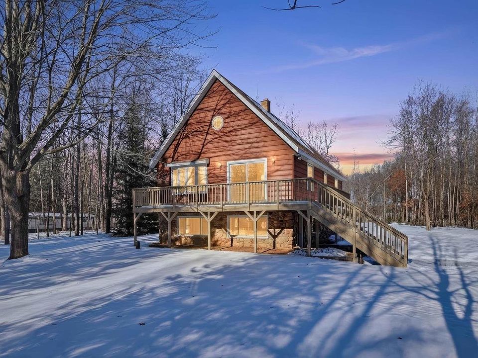 1st image of 8984 BOELTER LAKE DRIVE