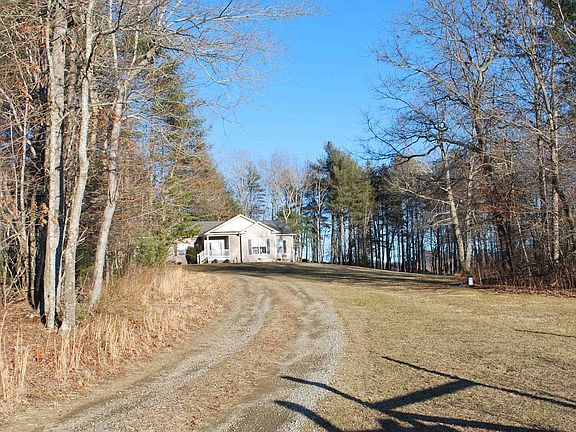 2nd image of 241 Sams Rd SE