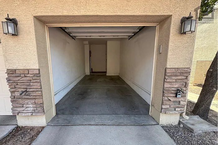 2727 N Price Rd #6 — Photo 23