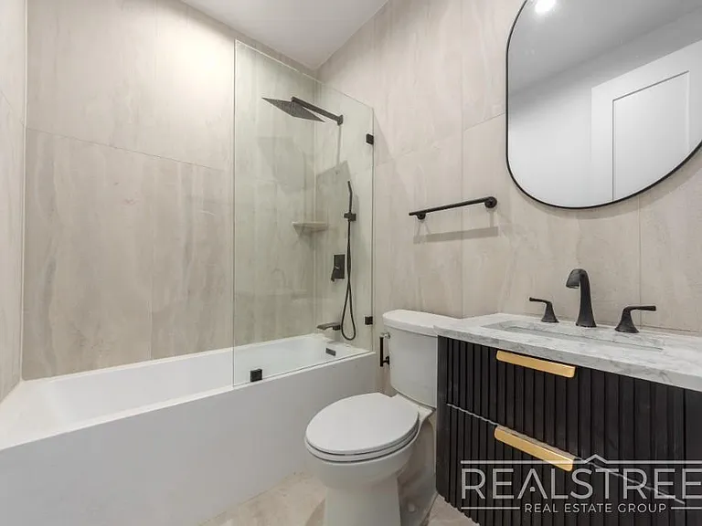 341 Herkimer St #4F — Photo 7