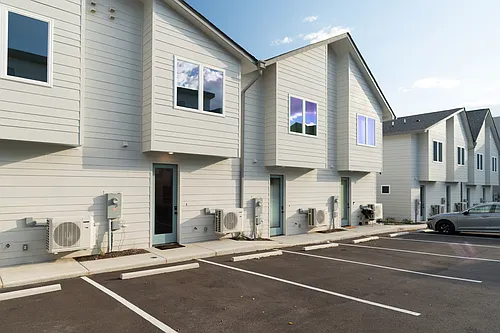 105 E Oldham Ave #104 Photo 1