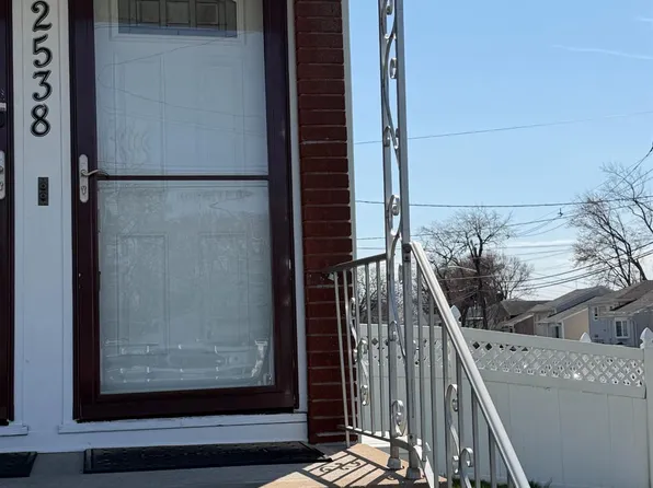 2538 Spruce St, Union, NJ 07083