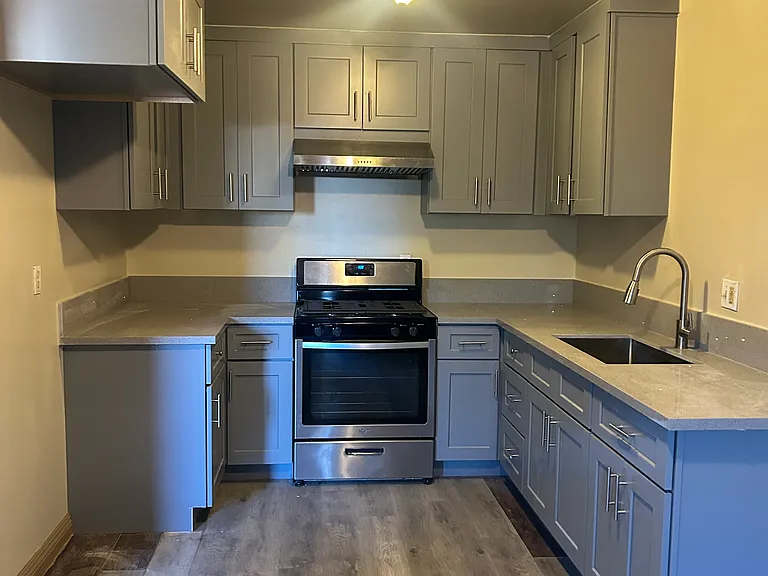 1216 W J St #A — Photo 1