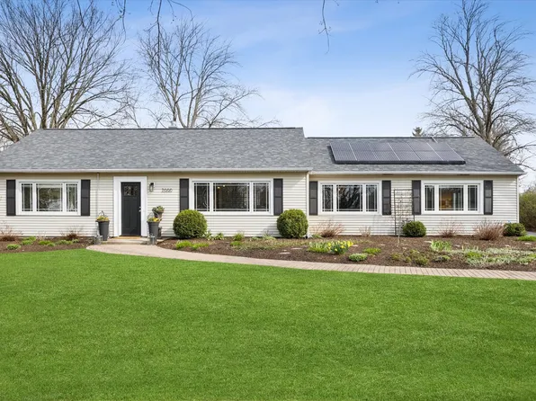 2000 W 55th Pl, La Grange Highlands, IL 60525