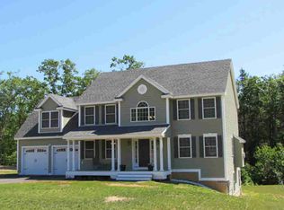 42 Saddle Hill Rd, Auburn, NH 03032