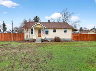 8422 E Liberty Ave, Millwood, WA 99212