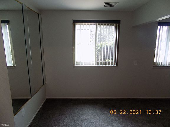 5th image of 224 Riviera Dr #45