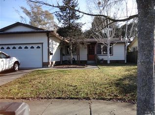 662 Echo Lake Way, Santa Rosa, CA 95401