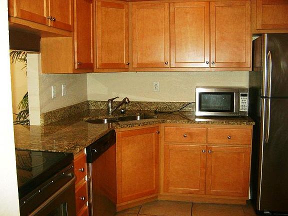 4th image of 2650 Coconut Bay Ln Unit 1F