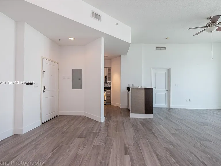 7900 Harbor Island Dr #Penthouse 23 — Photo 19