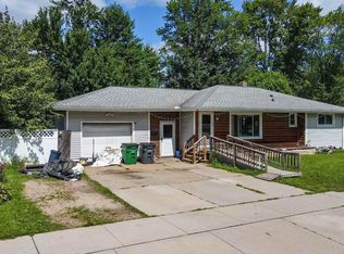 1930 Chase St, Wisconsin Rapids, WI 54495