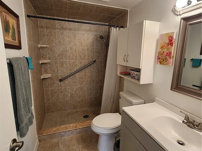 2400 Forest Dr #158 — Photo 8