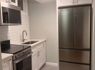 857 Beacon St APT B1, Boston, MA 02215