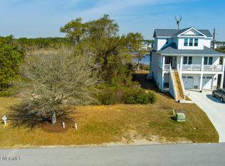 651 Cannonsgate Dr, Newport, NC 28570