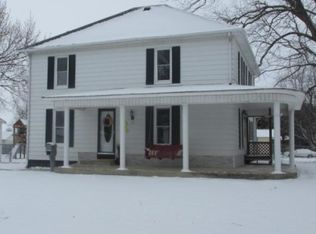 111 N La Rochelle St, Assumption, IL 62510