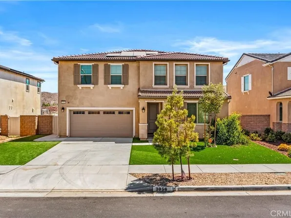 3056 Eveningcloud St, Hemet, CA 92543