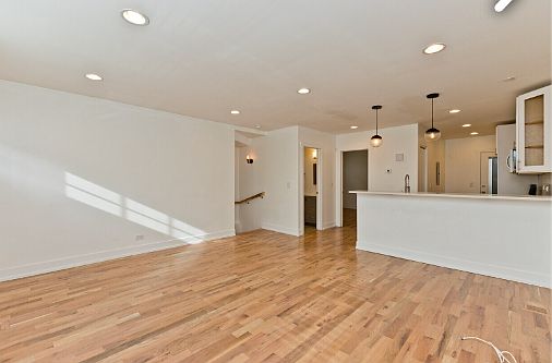 2nd image of 2509 N Clybourn Ave #1F