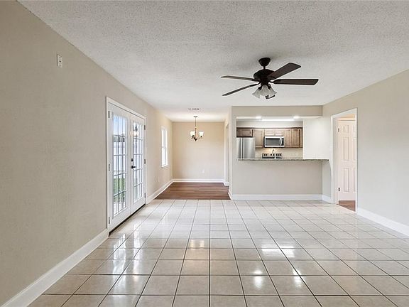 5th image of 3821 Liro Ln