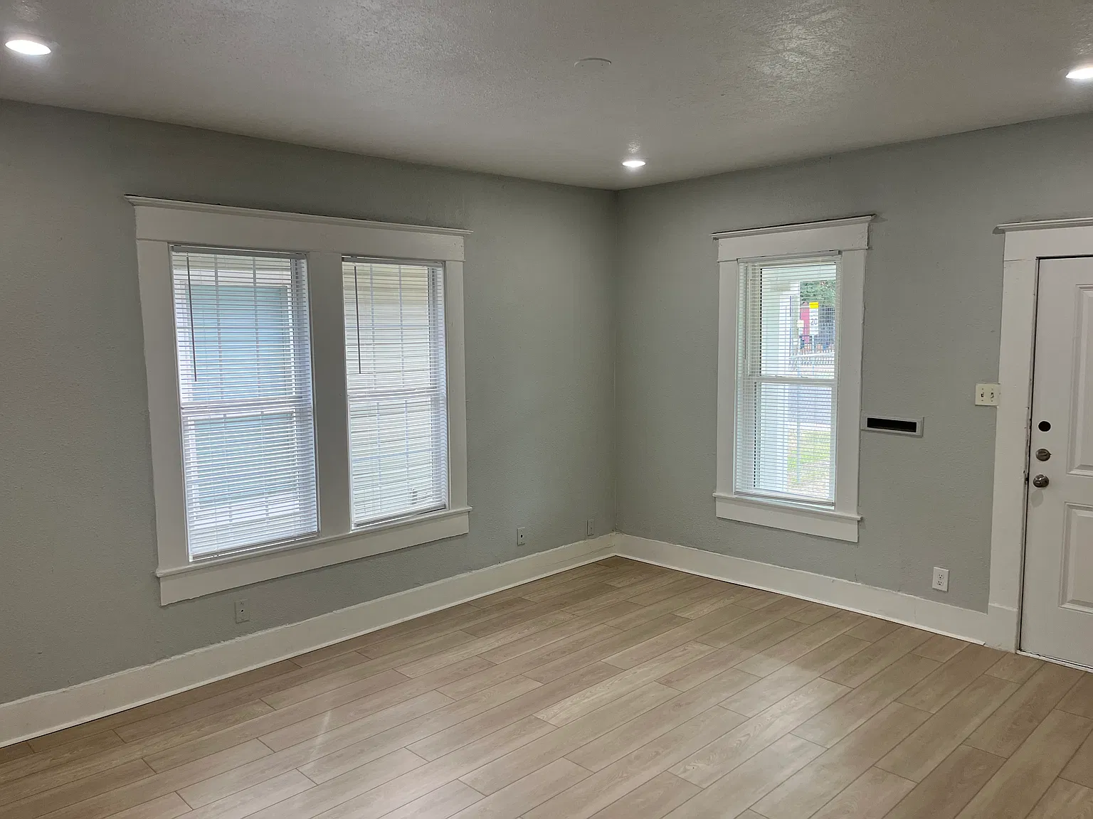 2 bed, 1218 sqft, $1,600 — Photo 3