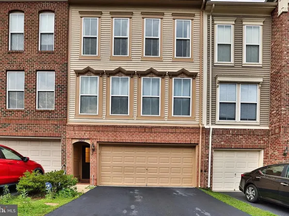 23412 Spice Bush Ter, Brambleton, VA 20148