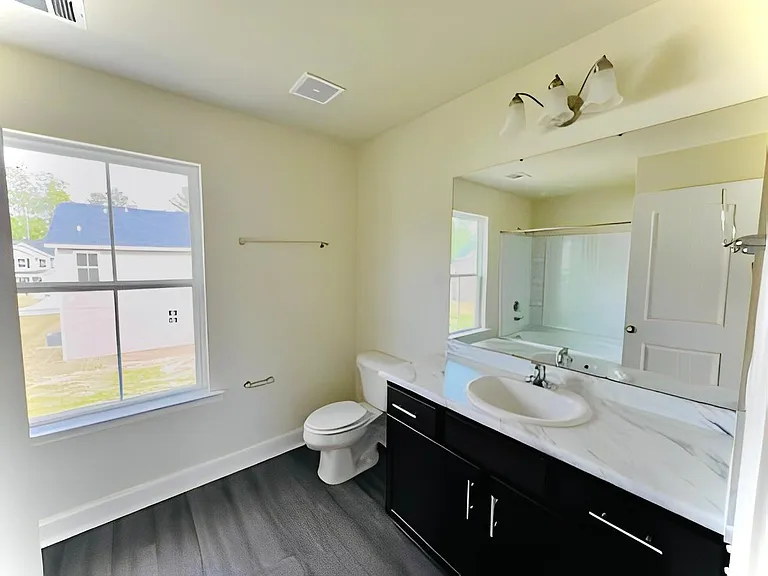 719 Mill Creek Cir #719 — Photo 8