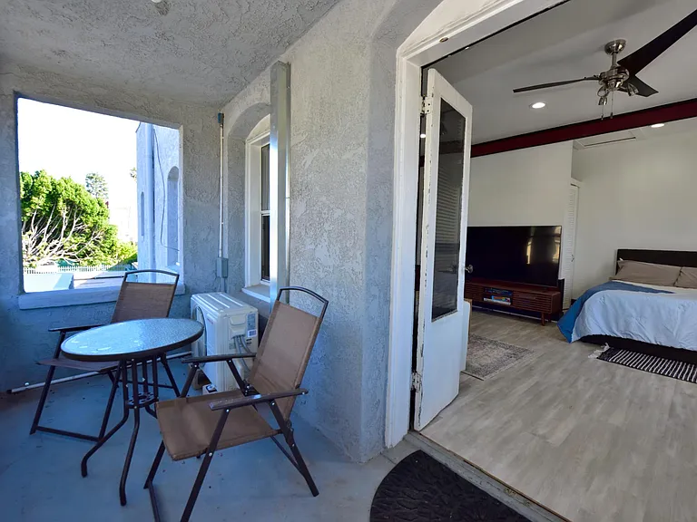 1489 E Colorado Blvd #204 — Photo 17