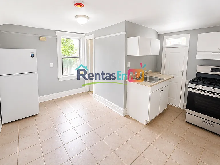 110 Brookside Ave #3A — Photo 2