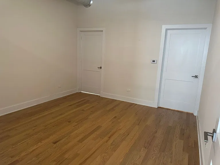 4405 N Artesian Ave #205 — Photo 20