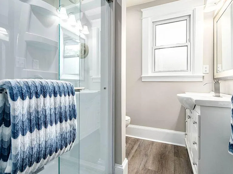 115 Marquette Ave — Photo 24