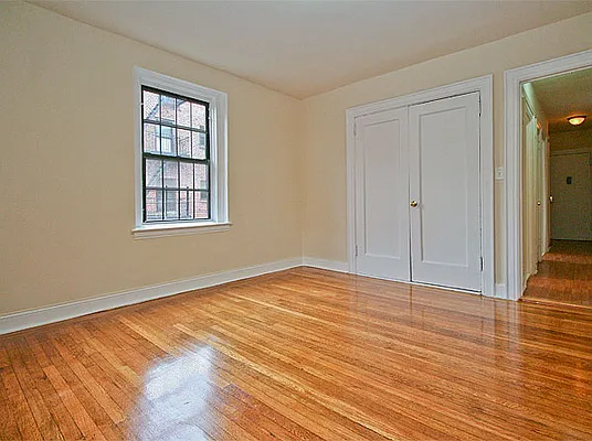 Rented by SW Queens Mezzanine | media 37