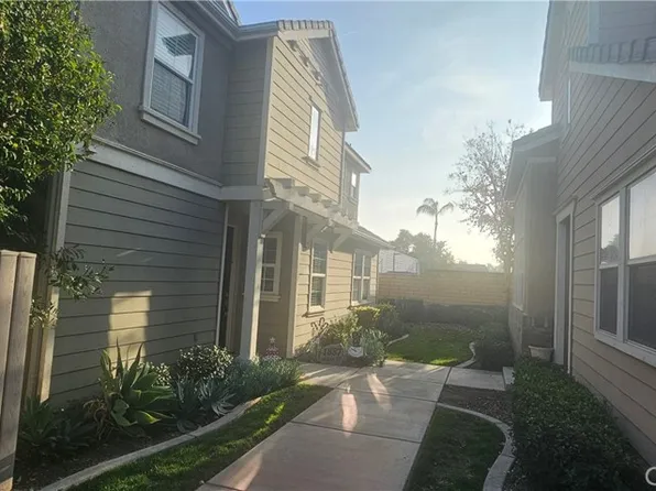 1887 Adria Ct, Riverside, CA 92501