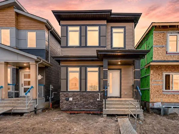 619 30th St NW, Edmonton, AB T6T 2H1