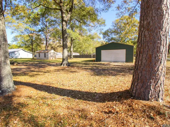 26714 Pine Ridge Dr, Walker, LA 70785