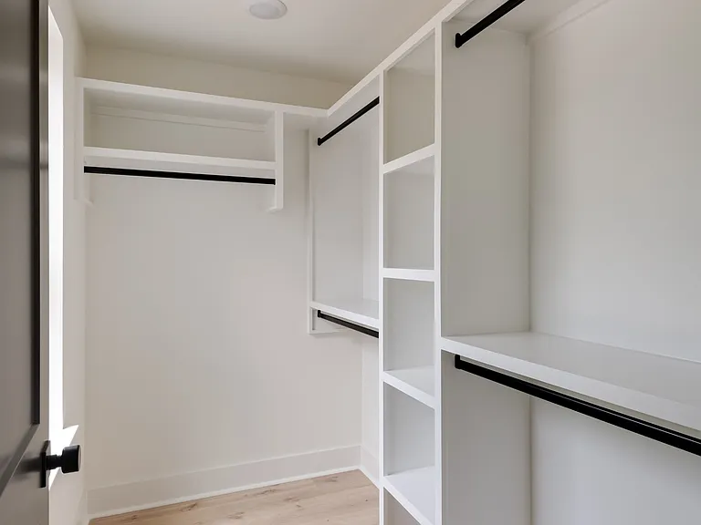 3802 Syfert Ln — Photo 15