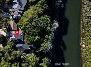 38 Stonegate Rd, Toronto, ON M8Y1V5