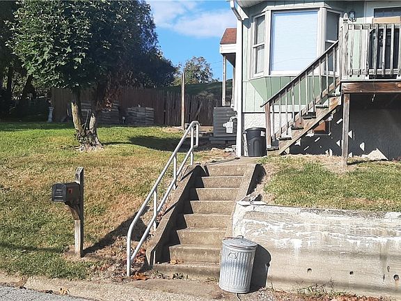 3rd image of 109 Lincoln Ave