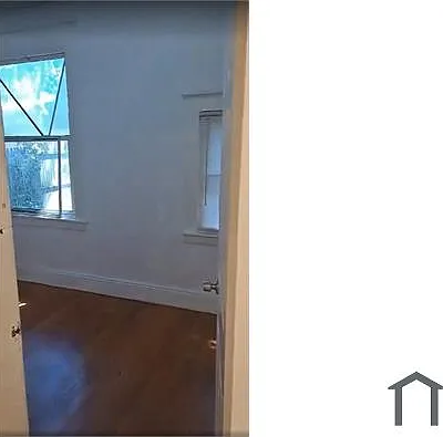 500 Washington Ave #1 — Photo 5