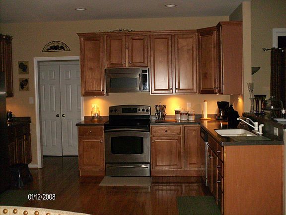 Contemporary Kitchen