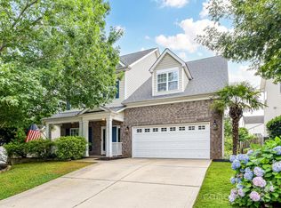 1016 Yellow Daisy Dr, Matthews, NC 28104