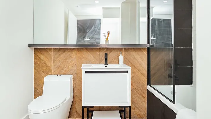 Rented by Nooklyn NYC LLC | media 62