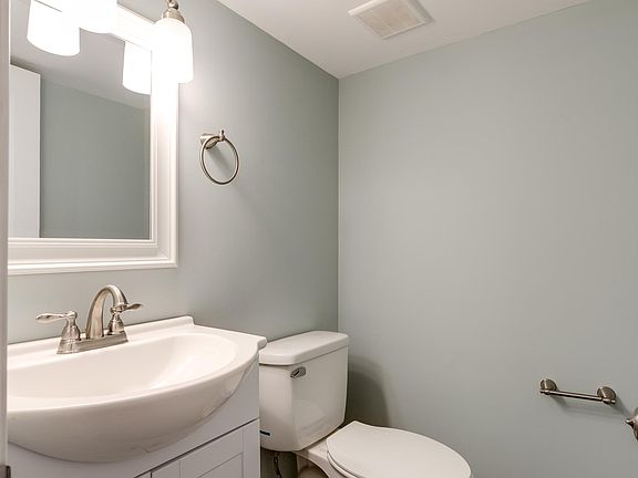 1/2 bath 2 (basement)