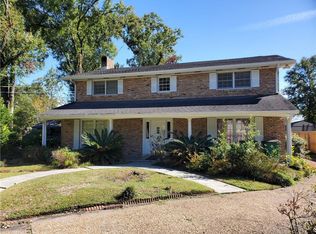 307 Midway Dr, River Ridge, LA 70123