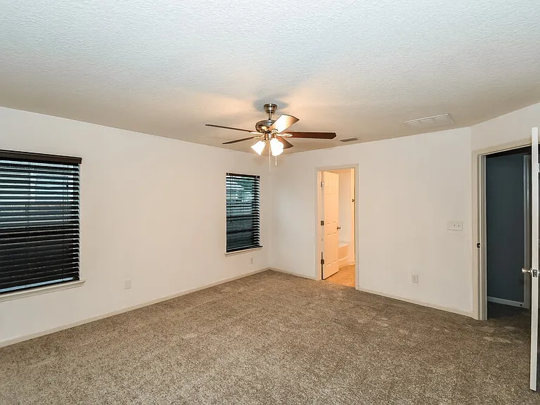 7472 Mishkie Dr — Photo 10