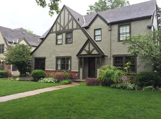 439 W 68th St, Kansas City, MO 64113