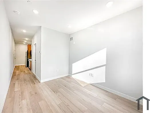 4220 Mantua Ave #B30 — Photo 19