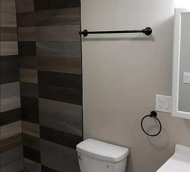 32 King St #6 — Photo 9
