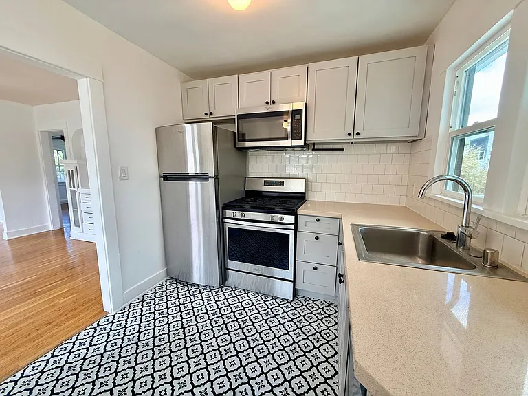 2471 W Ave 32 — Photo 38